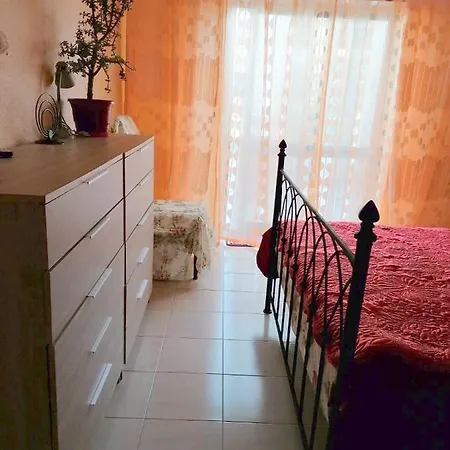 Dona Ana Place ラゴス